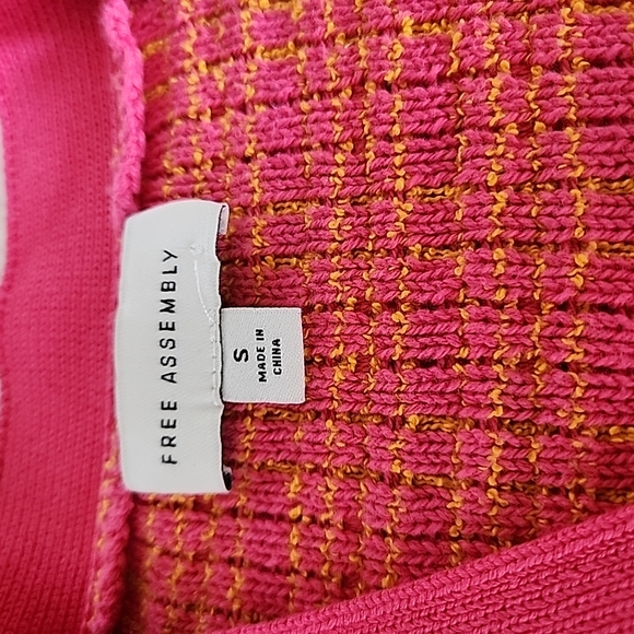 Free Assembly Pink and Yellow Knit Cardigan Size Small - Picture 5 of 12